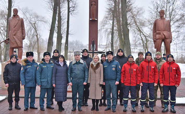В Глубоком стартовал международный семинар специалистов водолазно-спасательных служб 