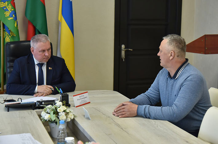 Водоснабжение деревни Марцебылино: глава Глубокского района взял вопрос на личный контроль