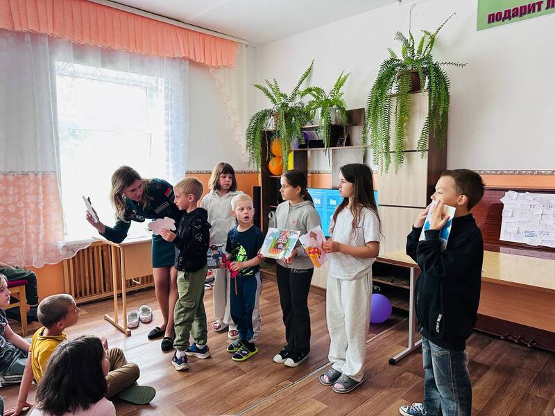 aktsiya-bezopasnye-kanikuly-prodolzhaet-svoye-shestvie-po-rayonu_2