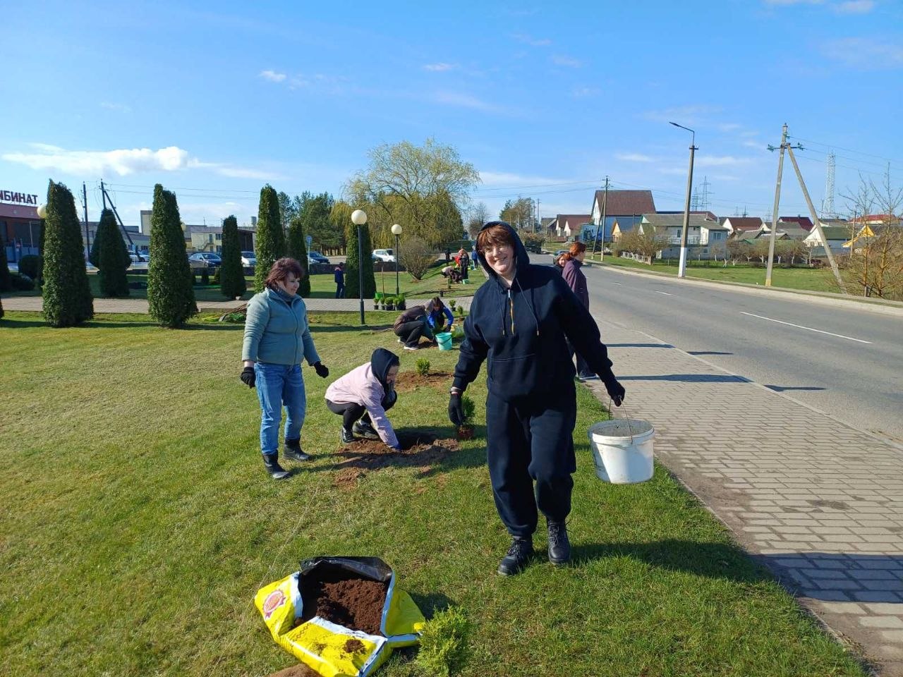 respublikanskiy-subbotnik-proshel-v-glubokskom-rayone-fotofakt_9