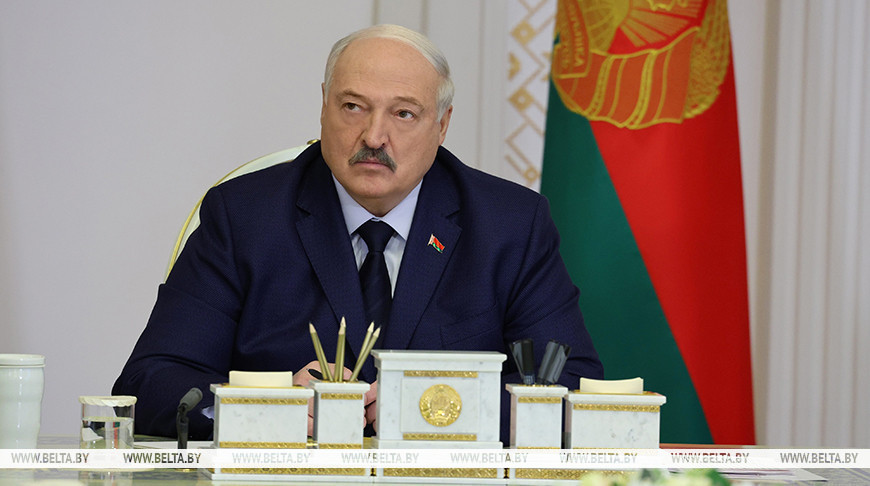 Лукашенко: повышение статуса председателя исполкома равно усилению ответственности за город или район