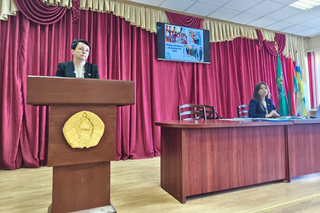 v-glubokom-proshyel-seminar-dlya-ideologicheskogo-aktiva-o-chyem-govorili-uchastniki_4